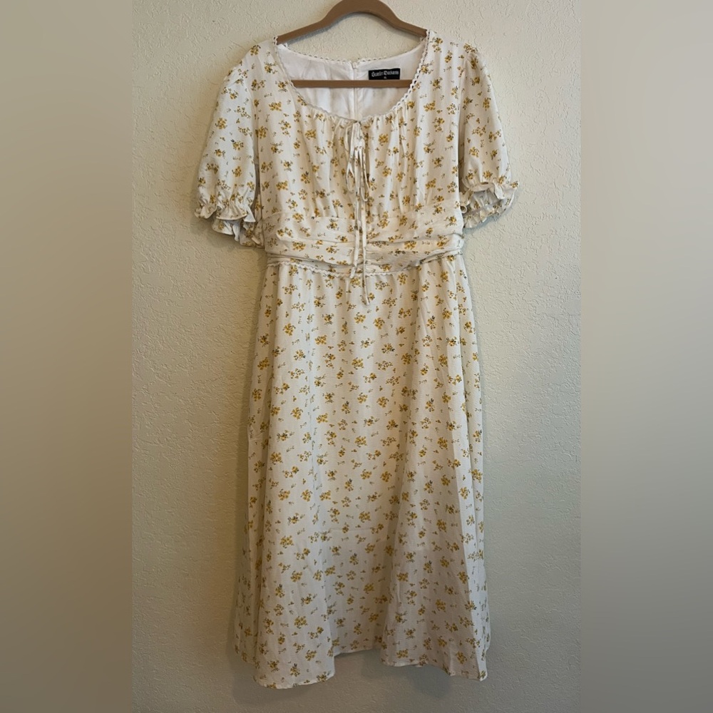Floral cottagecore Midi Dress